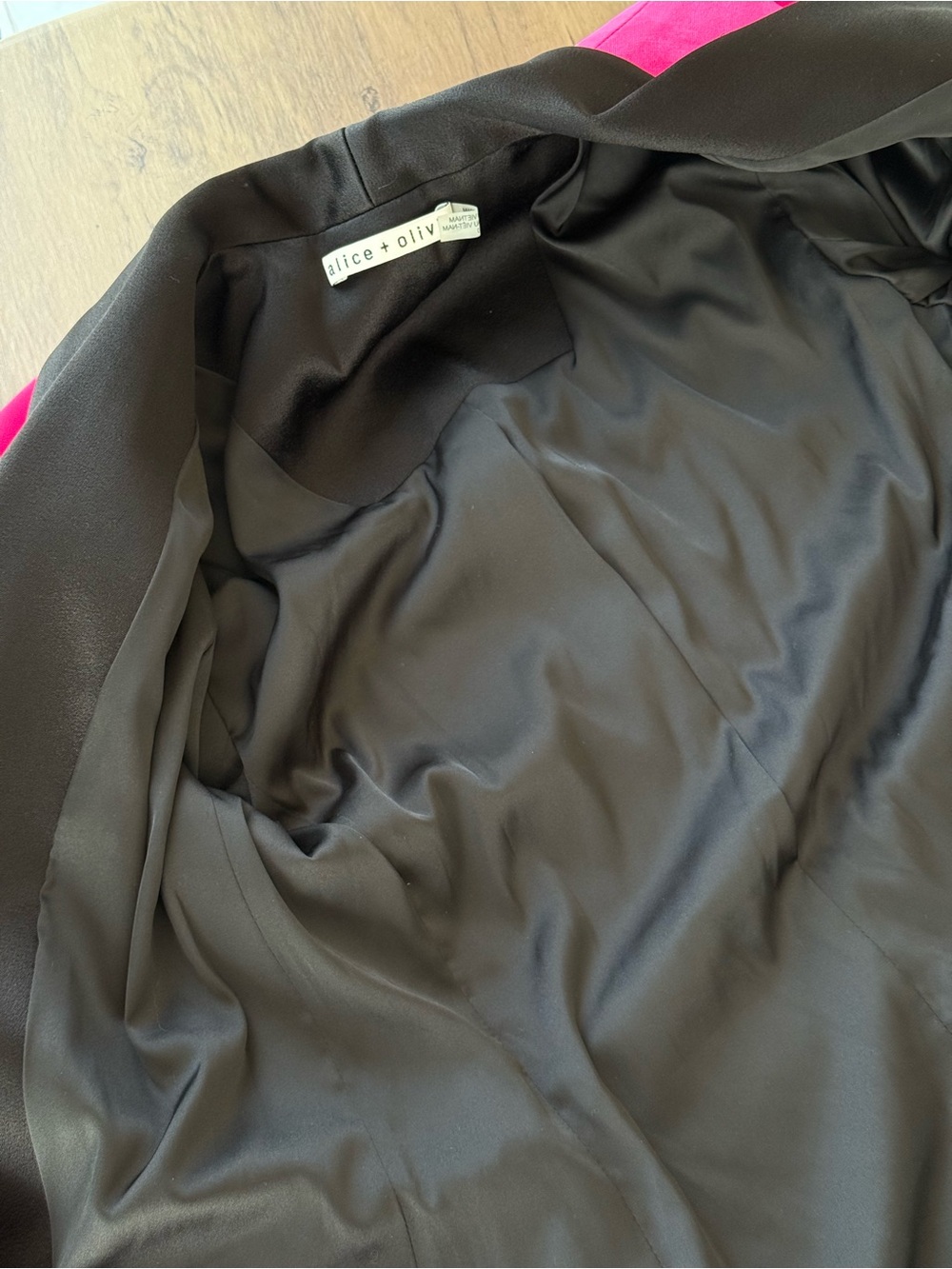 Alice + Olivia Hot Pink Velvet Blazer with Black Satin Shawl Collar - Picture 6 of 9